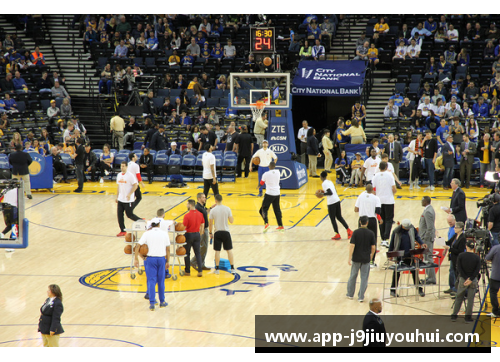 NBA录像回放：全方位视角解析比赛精彩瞬间